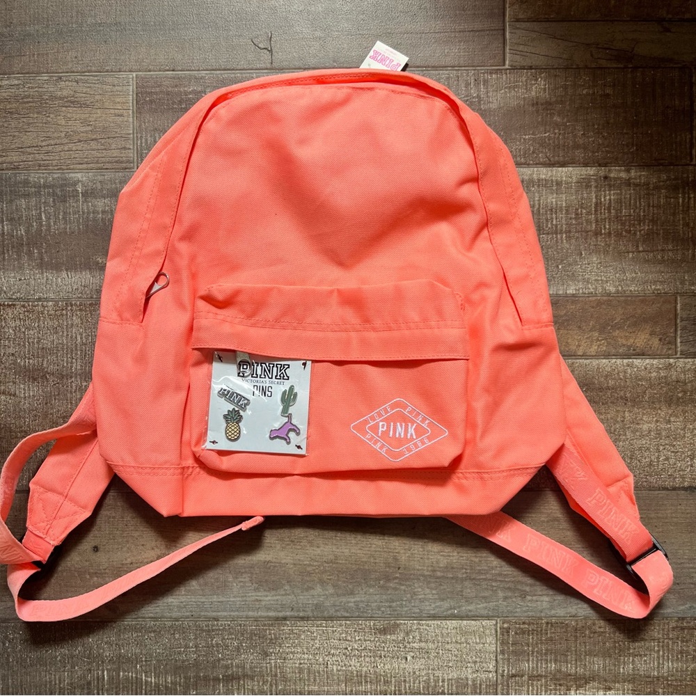 New Victoria’s Secret PINK LIMITED EDITION MINI Backpack with Pins